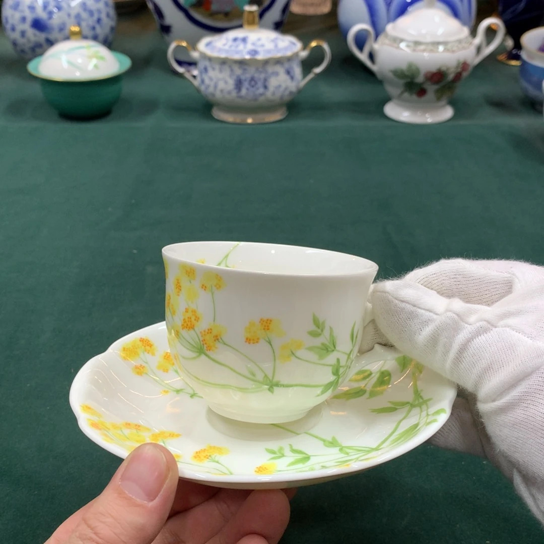 摆件全是大漂亮瓷器啊美美哒