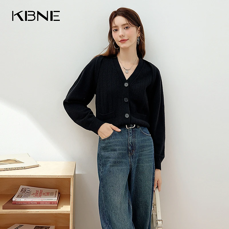 KBNE新款短外套KKS16401103