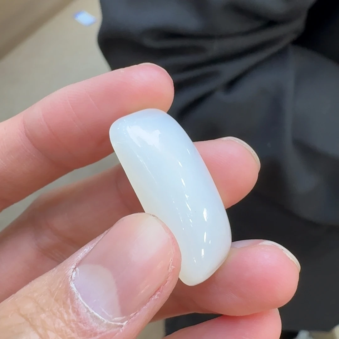 和田玉未镶嵌颈饰1226田总代购不退