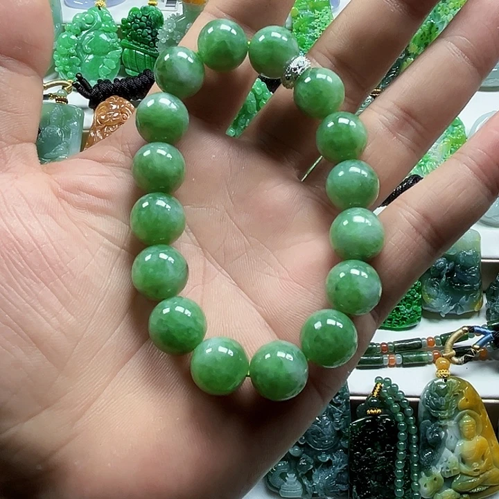 翡翠未镶嵌套链翡翠手串