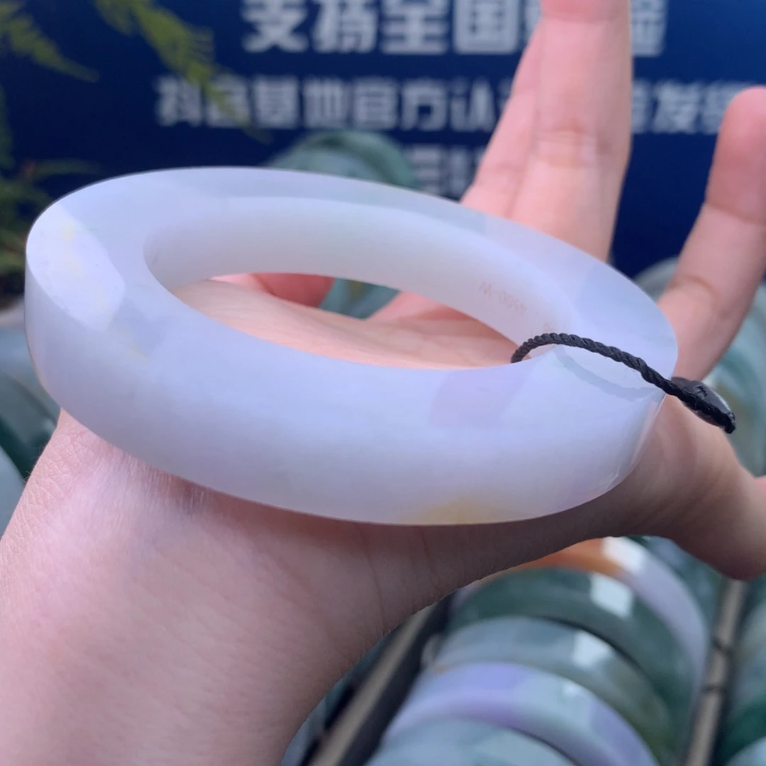 定制翡翠未镶嵌手镯定制不退不换