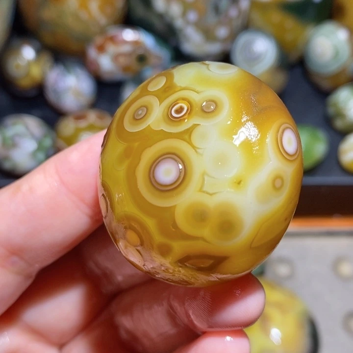 未镶嵌玛瑙/玉髓珠宝半成品37