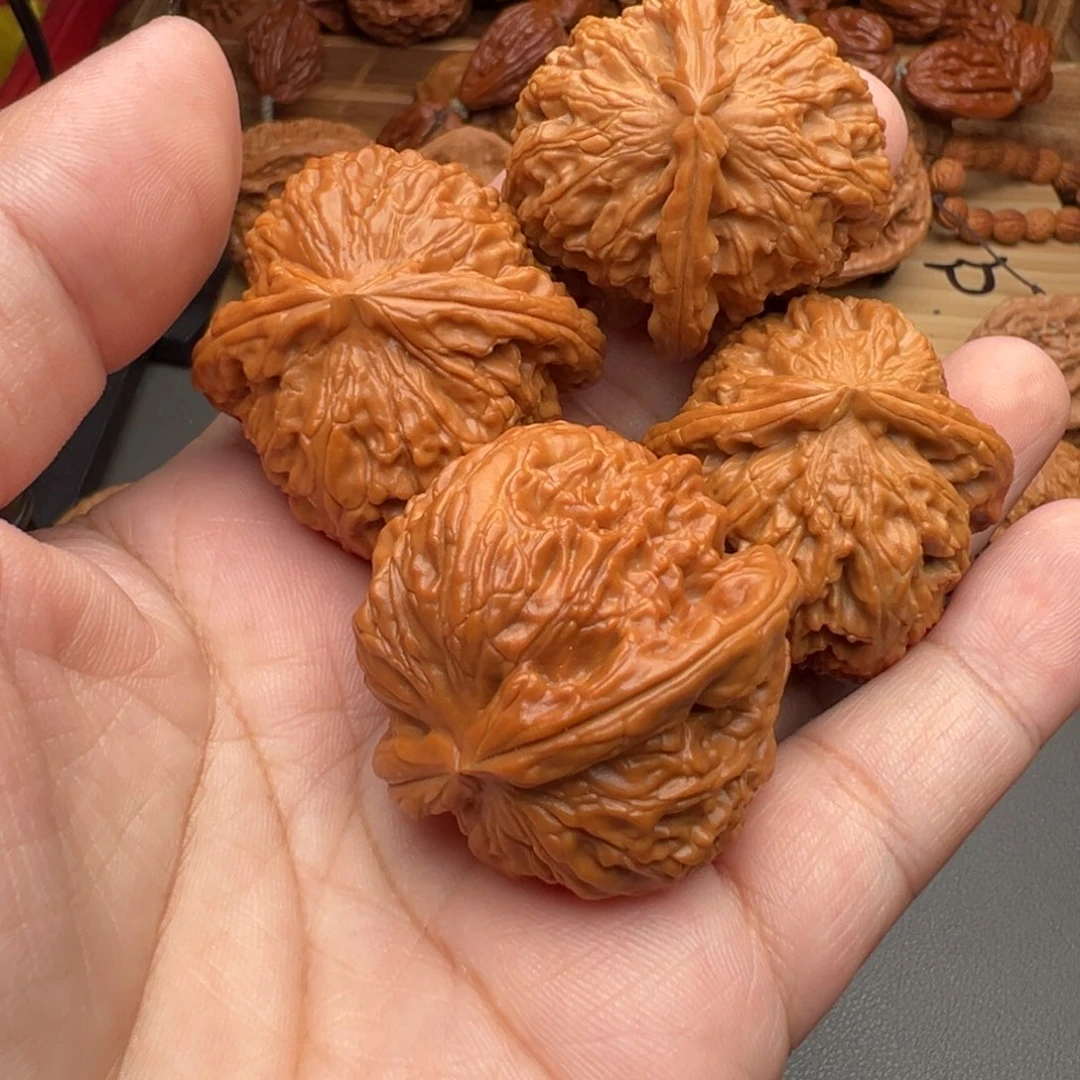 Y***、文玩核桃把件核桃