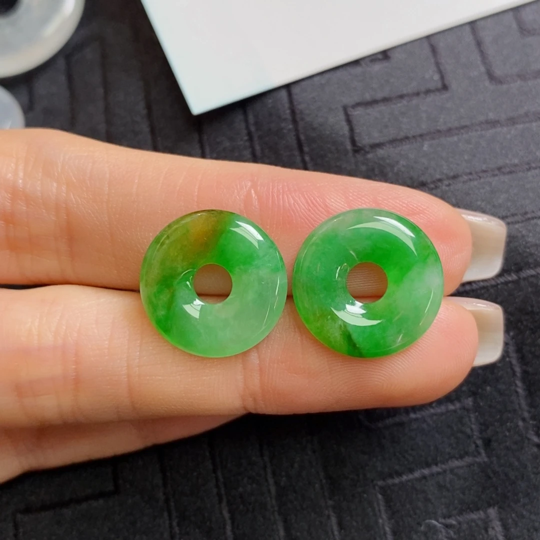 翡翠未镶嵌耳饰黄加绿甜甜圈