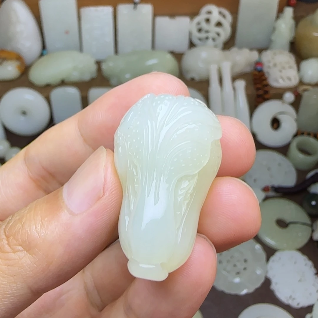 和田玉未镶嵌挂件白菜