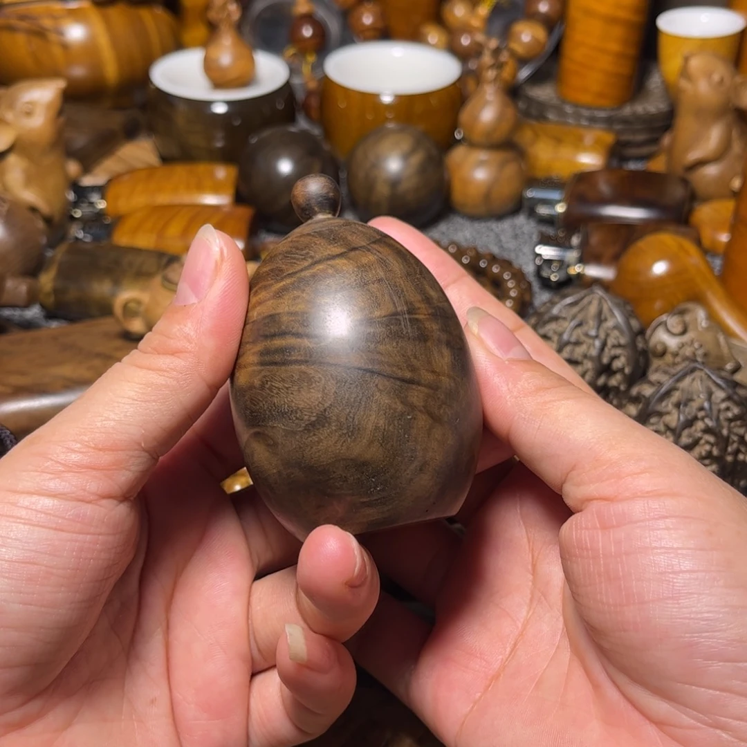 金丝楠阴沉精品罐