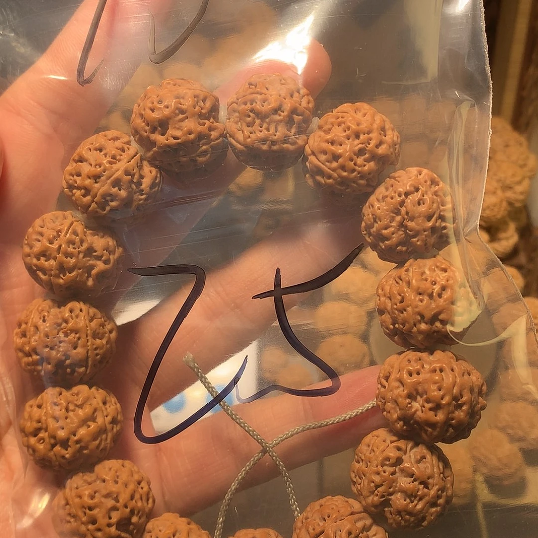 金刚菩提吊坠巅****忆1…………