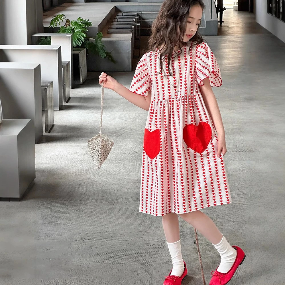 女童连衣裙夏季2025新款儿童洋气时髦夏装女大童飞袖爱心纯棉裙子