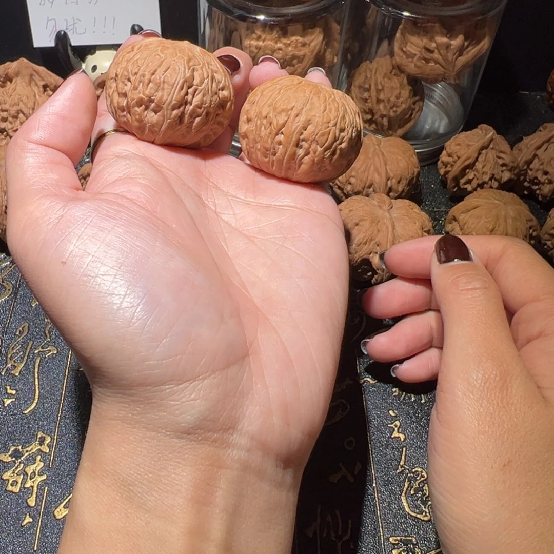 文玩核桃吊坠铁锤37手把件199