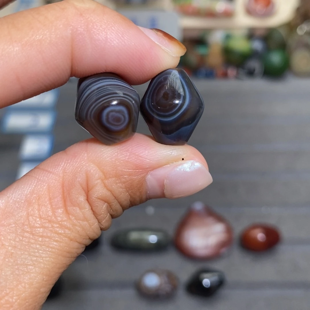 左***叶玛瑙/玉髓合金手链