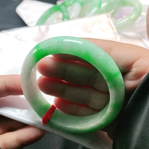 未镶嵌手镯翡翠2589