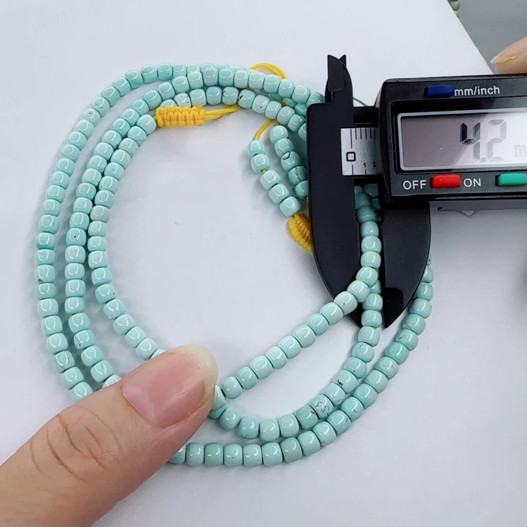 绿松石未镶嵌颈饰