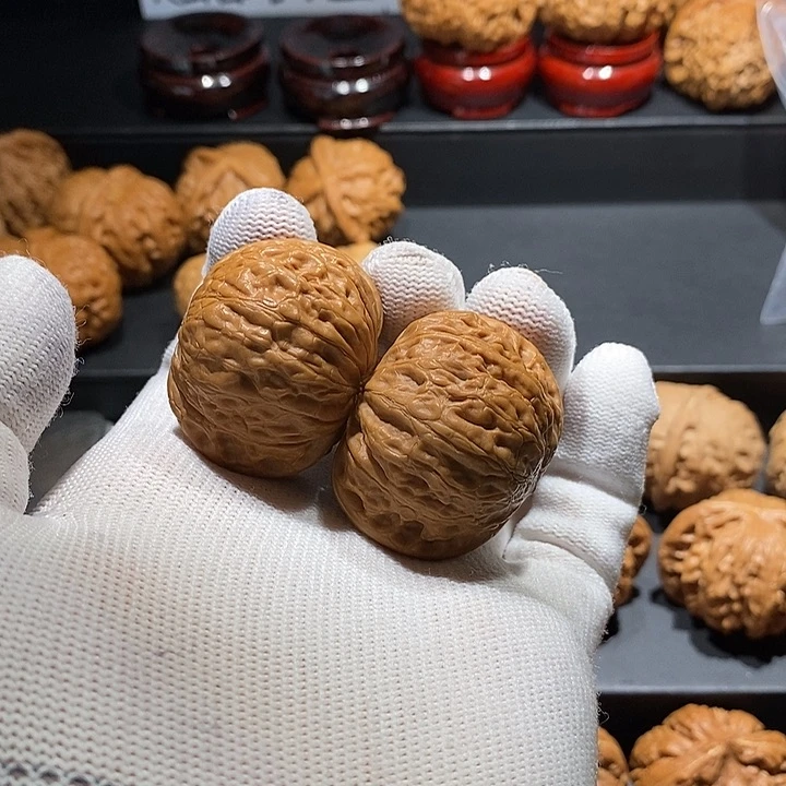 文玩核桃吊坠39铁锤