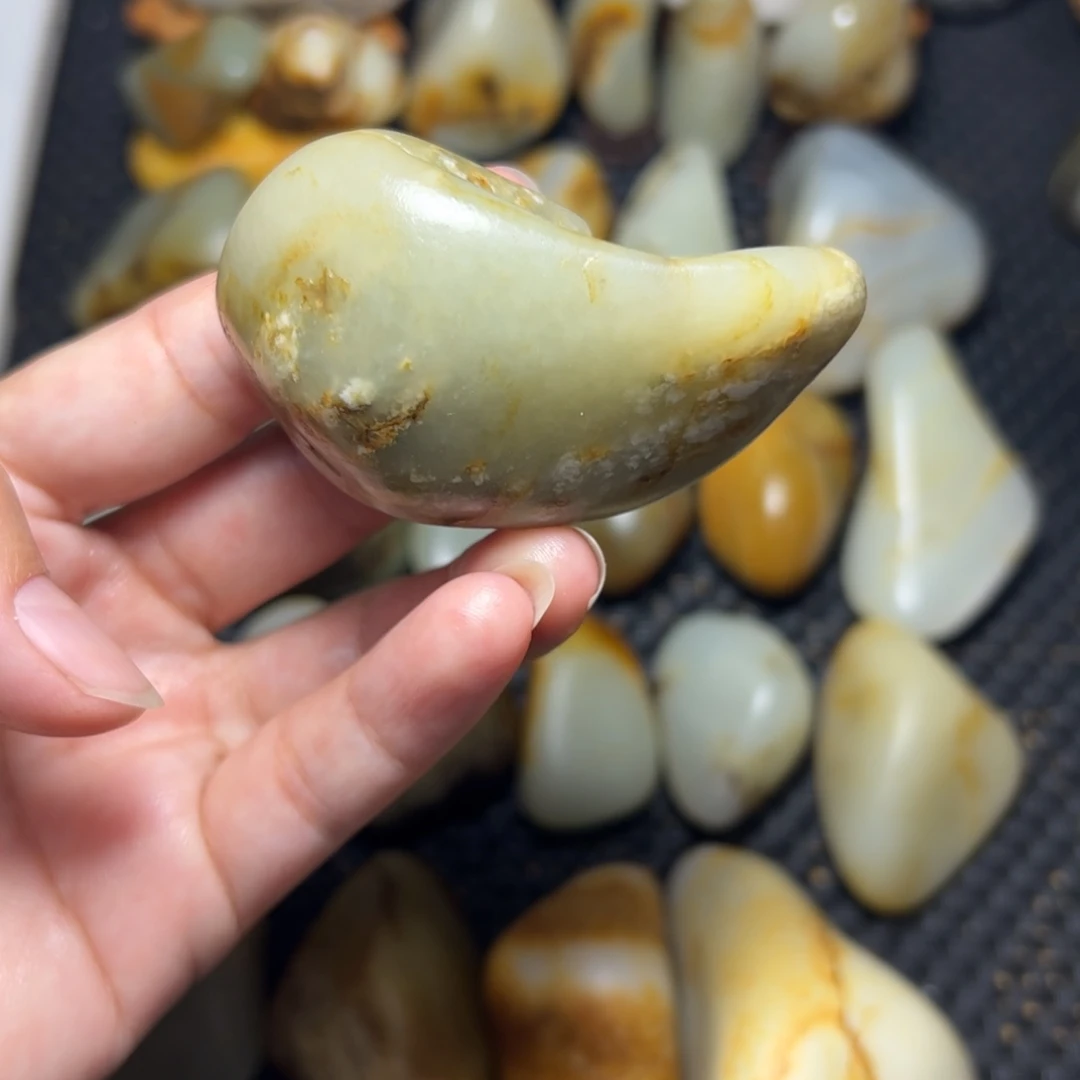 和田玉未镶嵌挂件A11