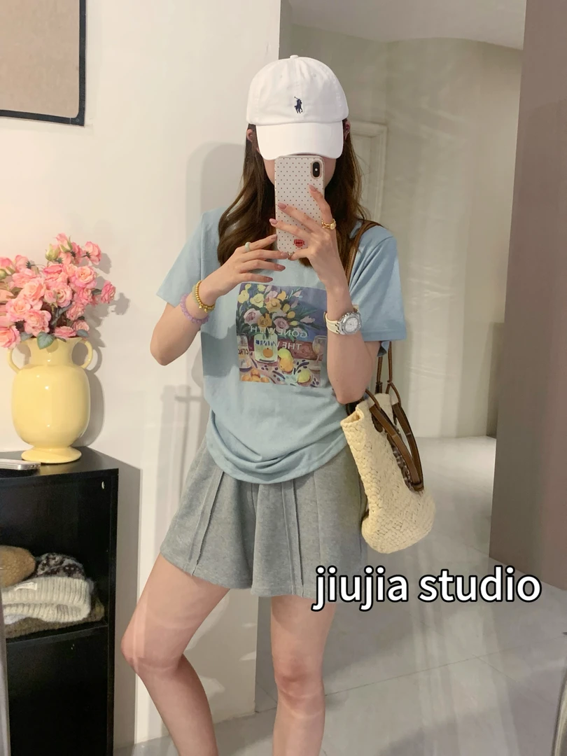 九佳 【小半夏】云感雪花肤感宽松插花艺术印花T 显瘦短袖T恤