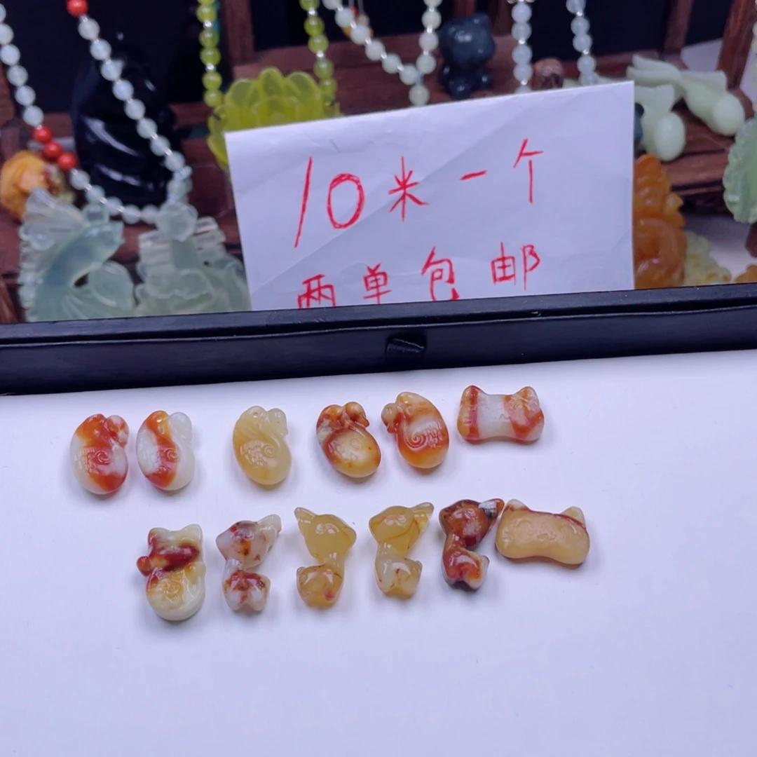 酒***爅蛇纹石玉未镶嵌颈饰