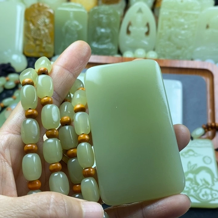 昆仑料平安无事牌