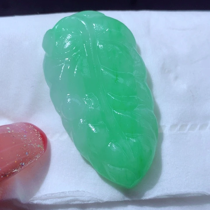 未镶嵌定制翡翠翡翠