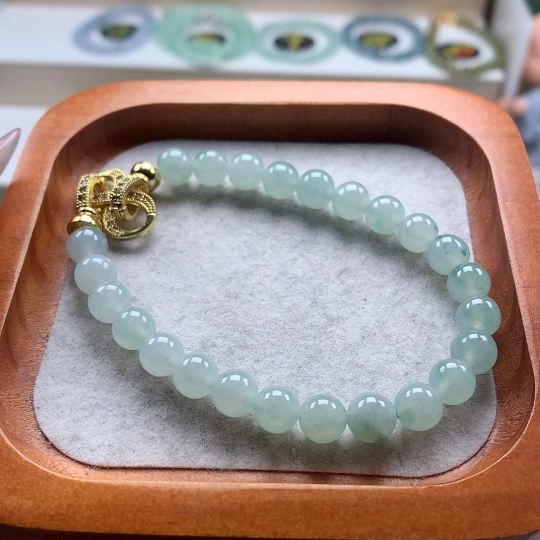 翡翠未镶嵌手串冰晴7.5