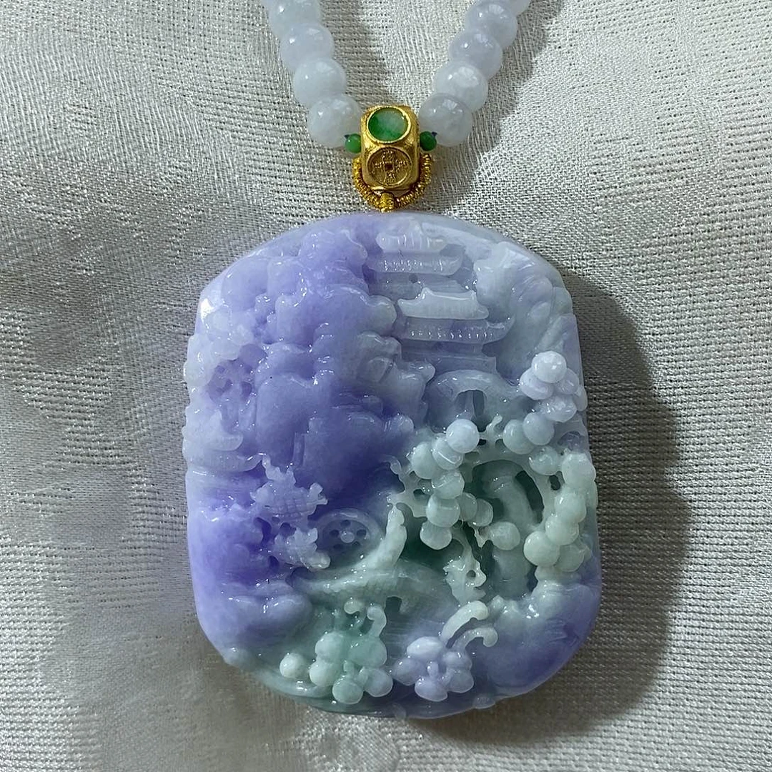 翡翠未镶嵌颈饰吊坠
