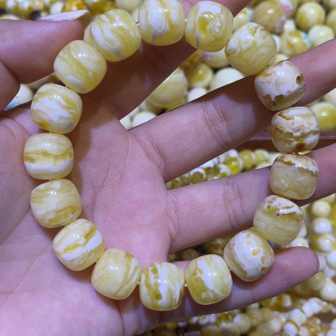 蜜蜡未镶嵌珠宝奇石13m