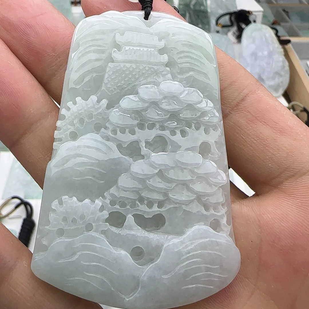 翡翠未镶嵌颈饰翡翠
