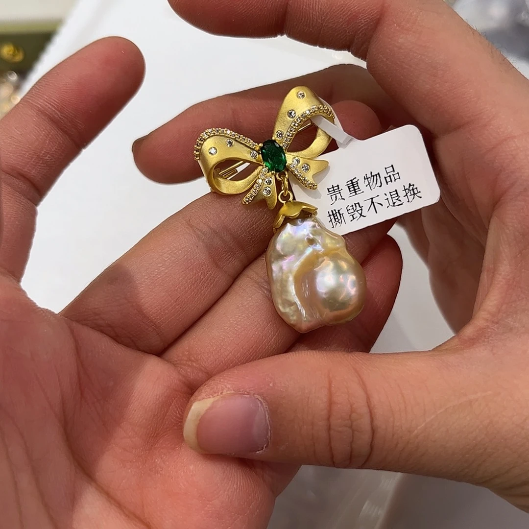 淡水珍珠耳饰合金
