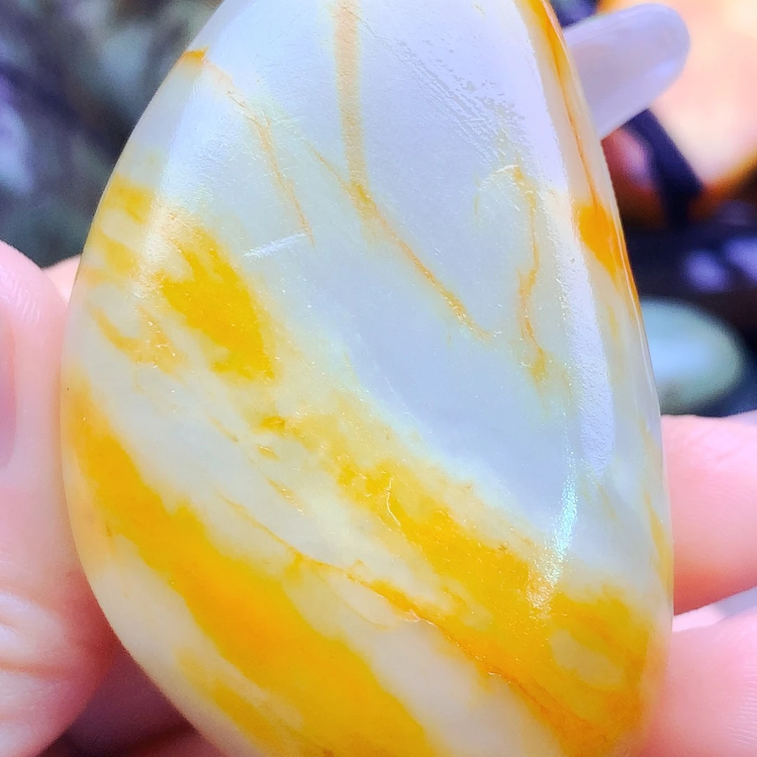 未镶嵌和田玉（糖玉）把件
