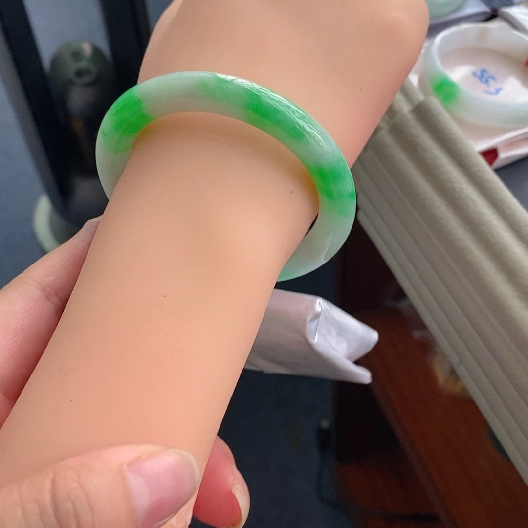 未镶嵌手镯翡翠24号