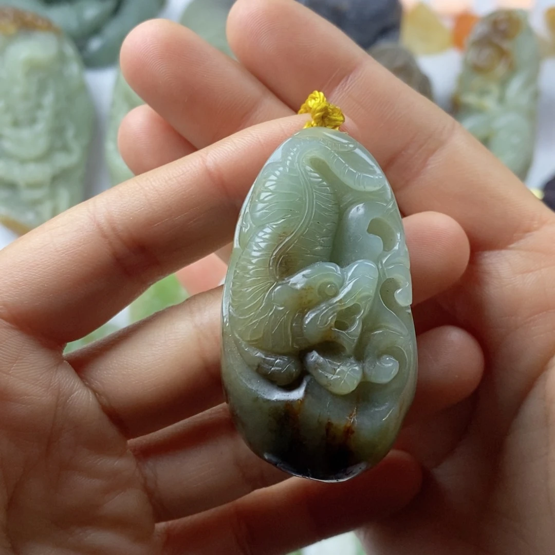 未镶嵌和田玉挂件