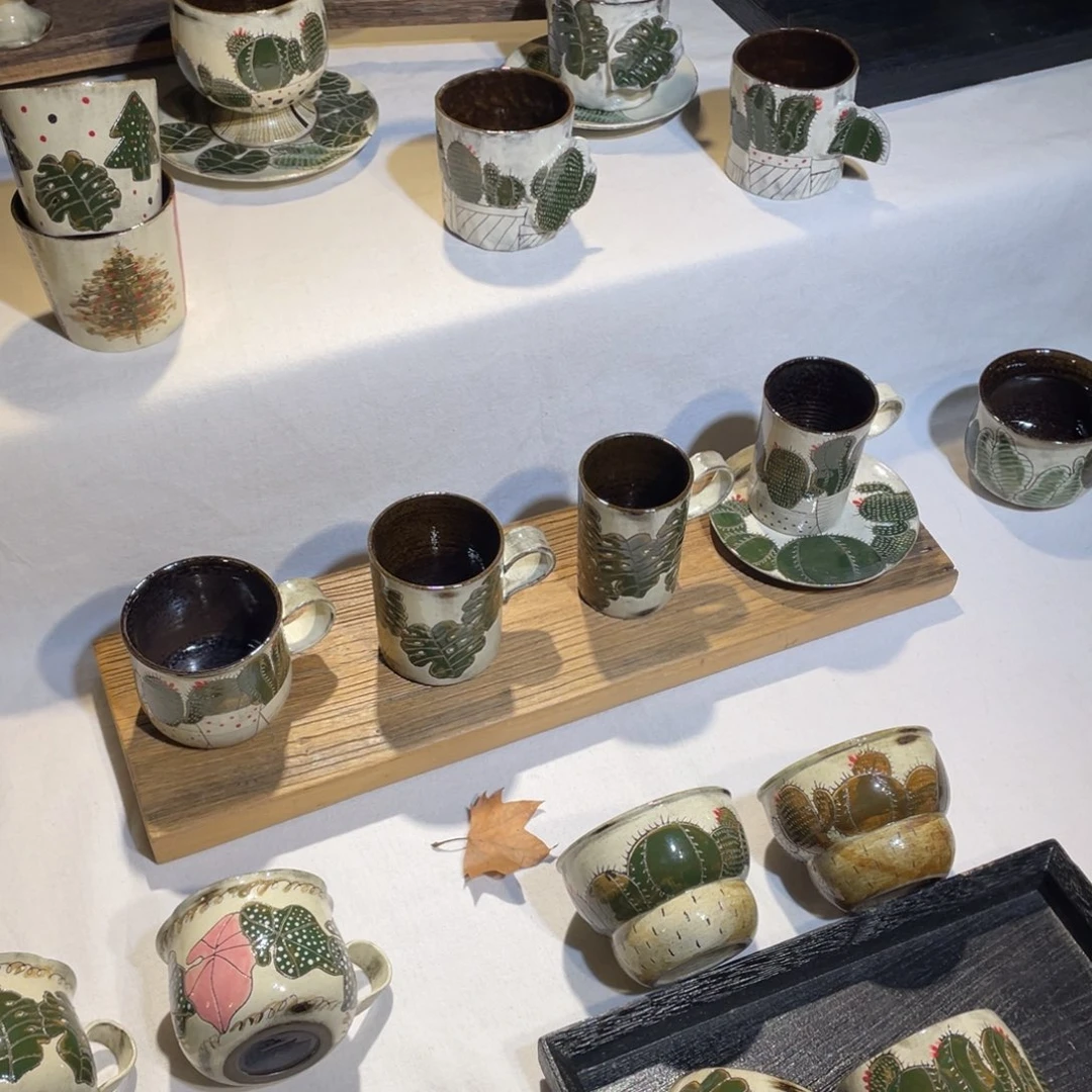 景德镇集市摊位红97