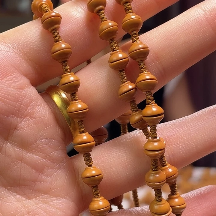 橄榄核吊坠橄榄核