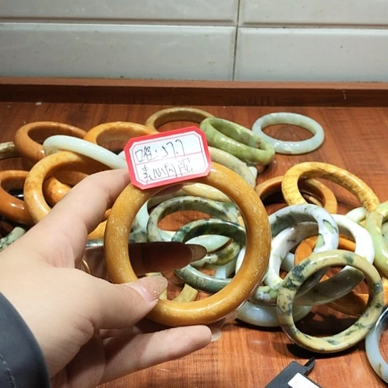 未镶嵌蛇纹石玉手镯素**阳