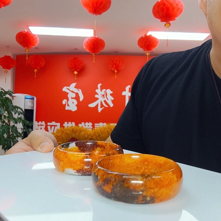 玛瑙/玉髓未镶嵌手链牛黄