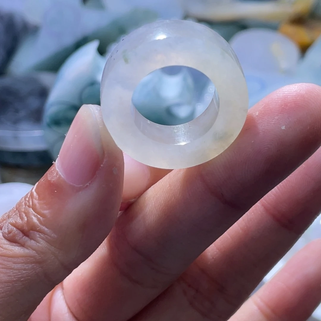 定制翡翠未镶嵌翡翠定制