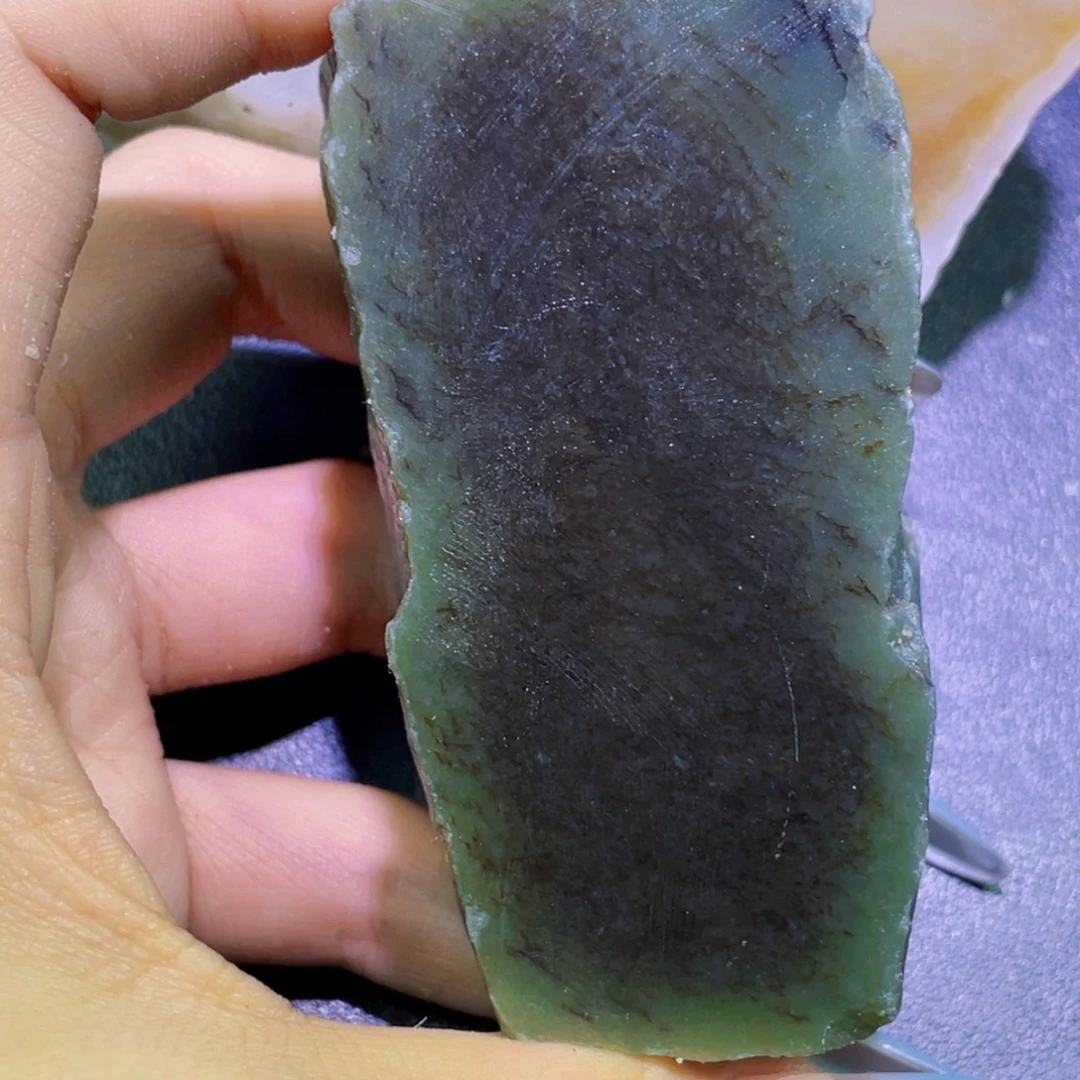 和田玉未镶嵌珠宝半成品