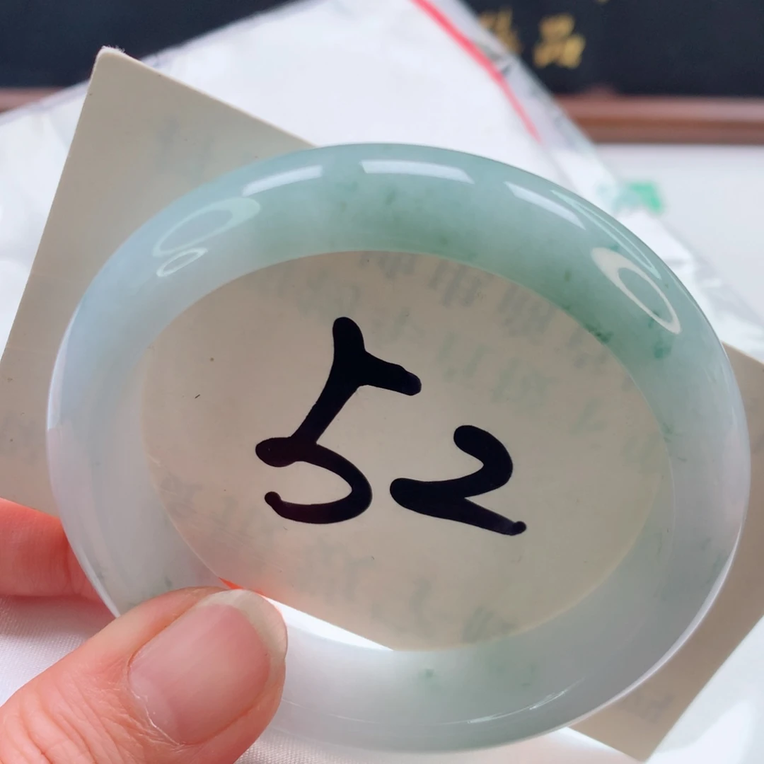 未镶嵌手镯翡翠正