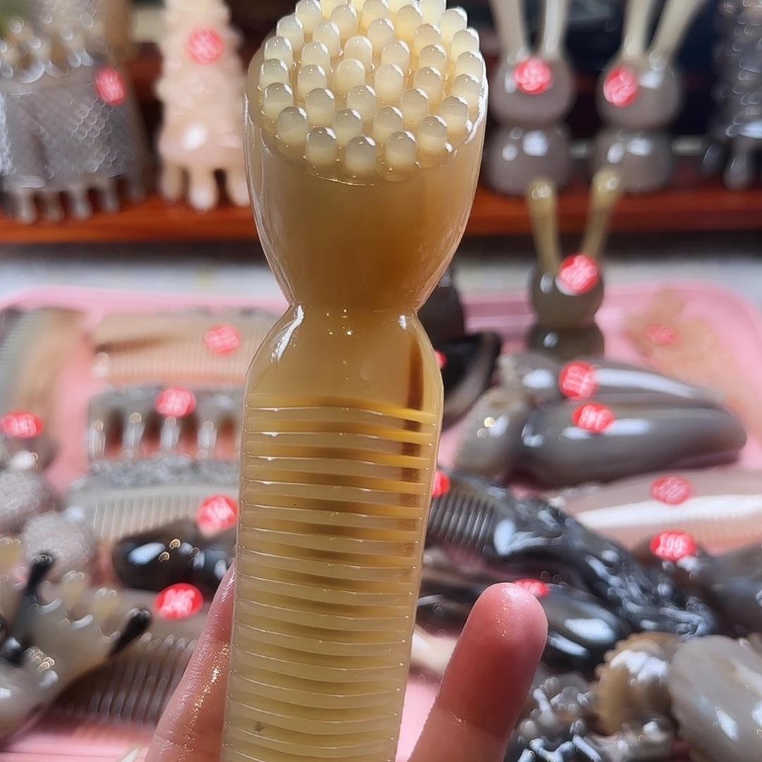 港牛牛角砖石按摩头疗