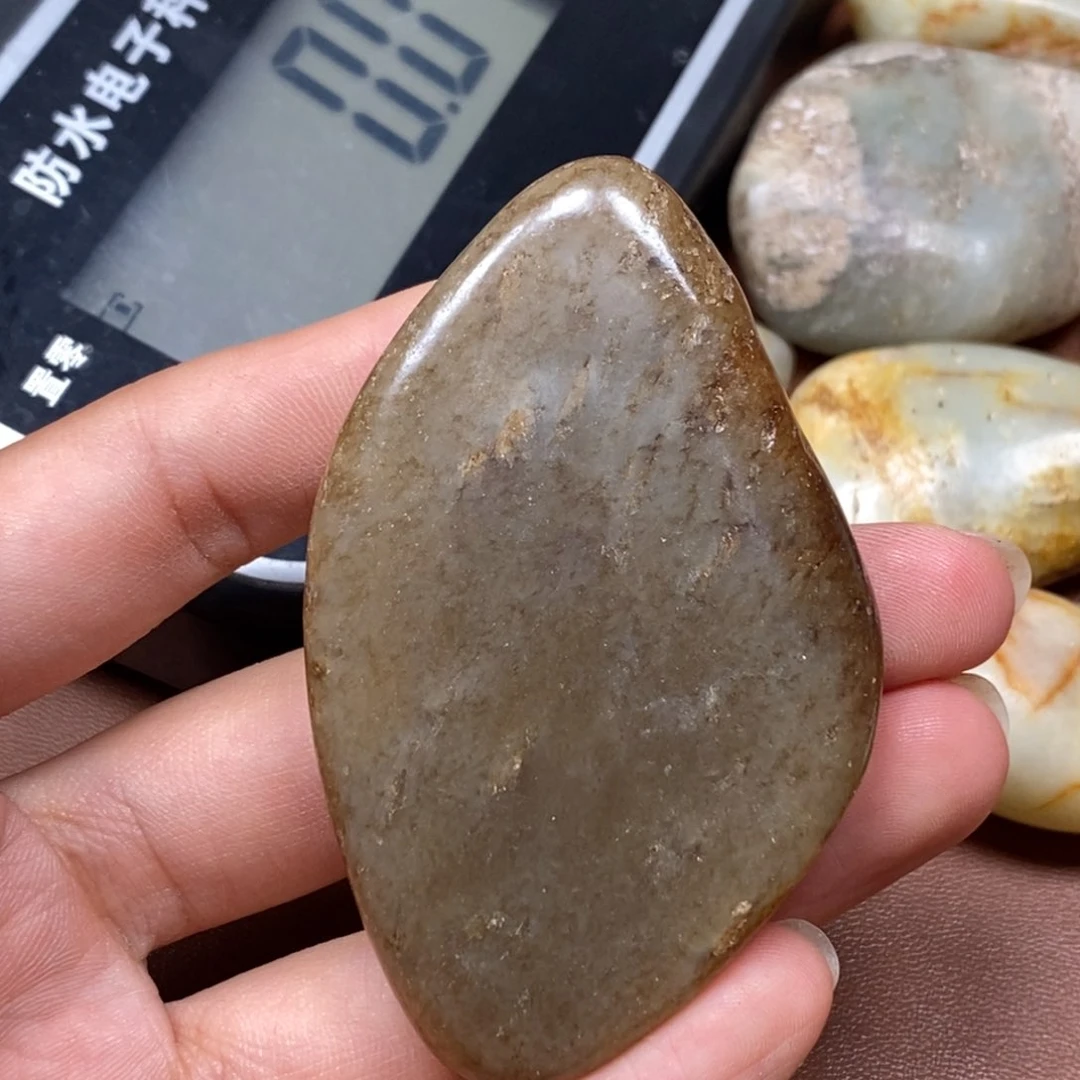 和田玉（糖玉）未镶嵌挂件