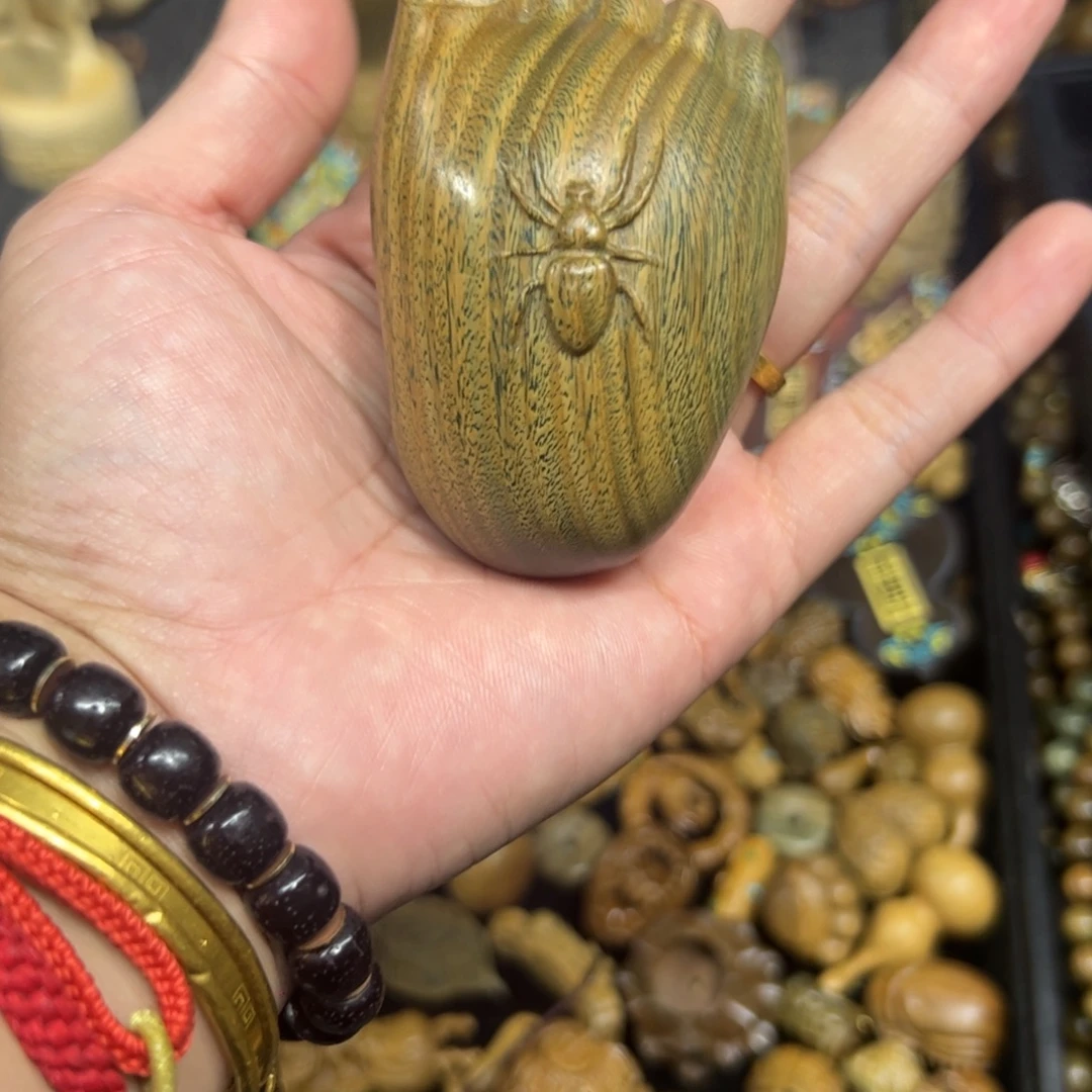 *****无事牌维腊木（绿檀）