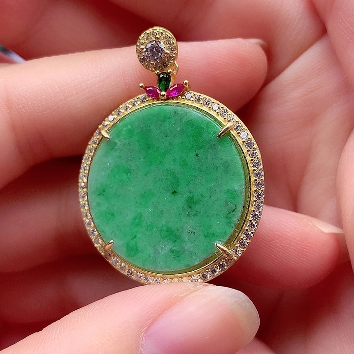 翡翠银S925镶嵌颈饰翡翠