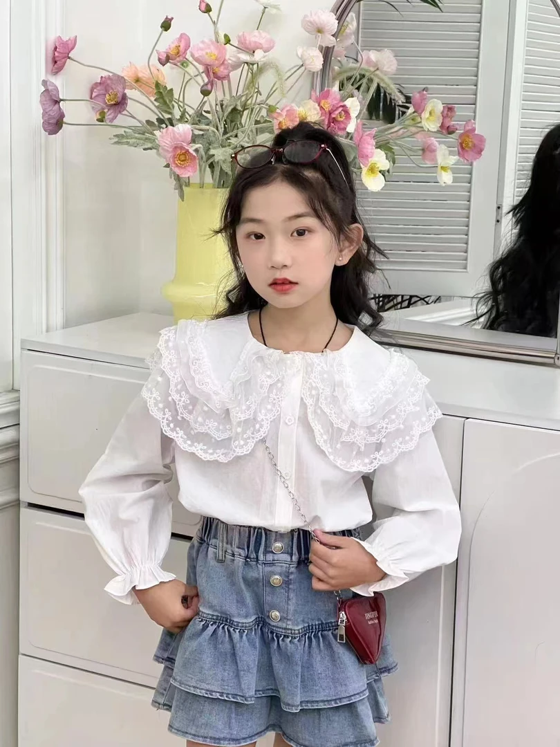 昕梦定制女童翻领珍珠2025春秋甜美大花边翻领洋气内搭衬衣