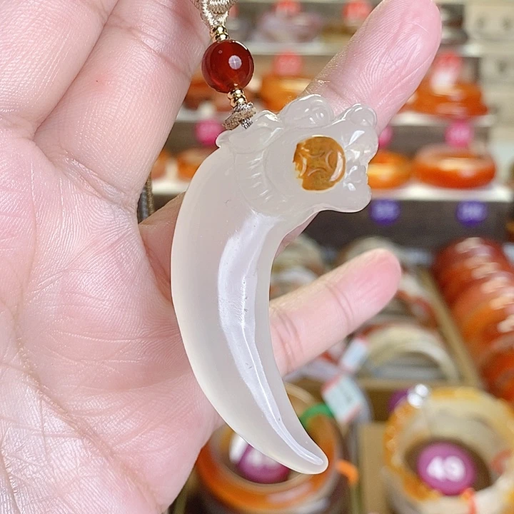 玛瑙/玉髓手镯未镶嵌?***步