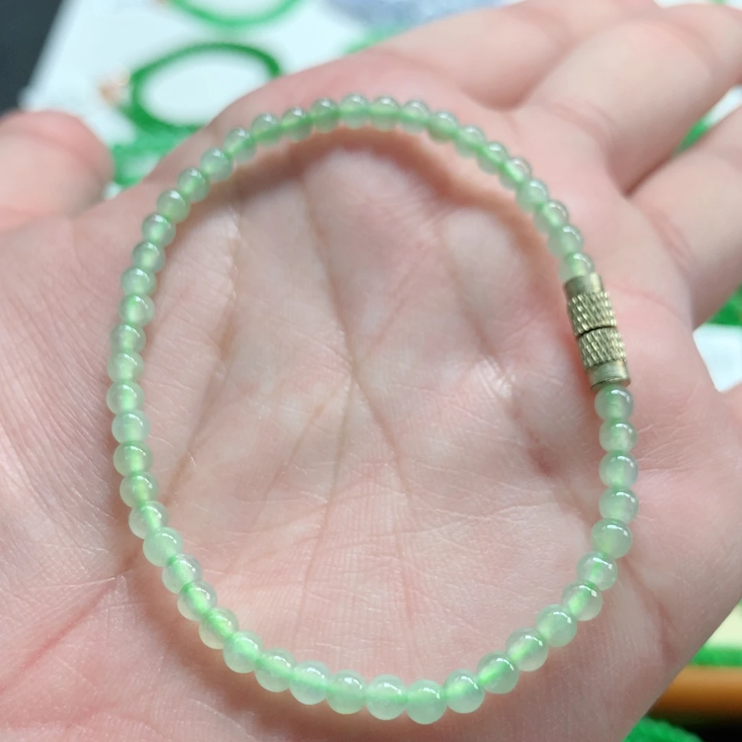 翡翠未镶嵌手链翡翠
