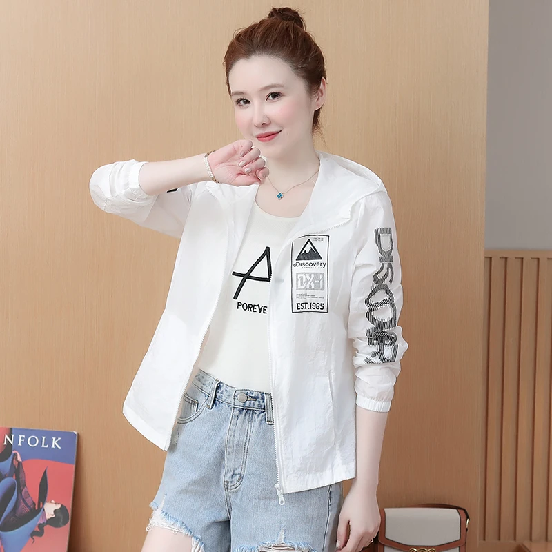 防晒衣2025年春夏新款女式连帽轻薄短外套女