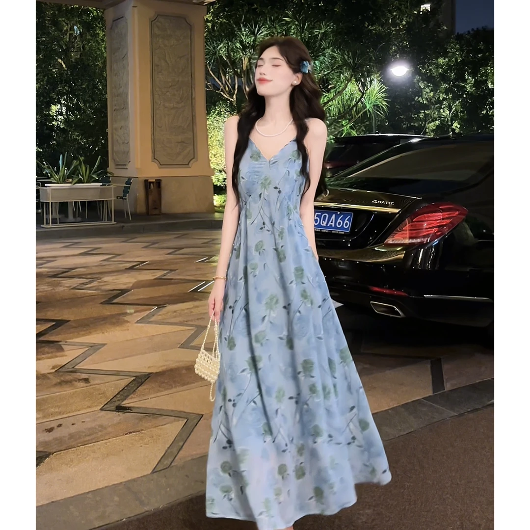蓝色吊带连衣裙女夏季2025新款仙女气质修身显瘦收腰长款裙子7002
