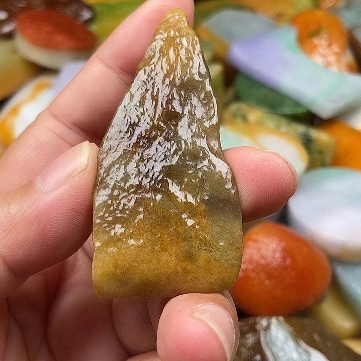 颈饰未镶嵌翡翠缅甸翡翠
