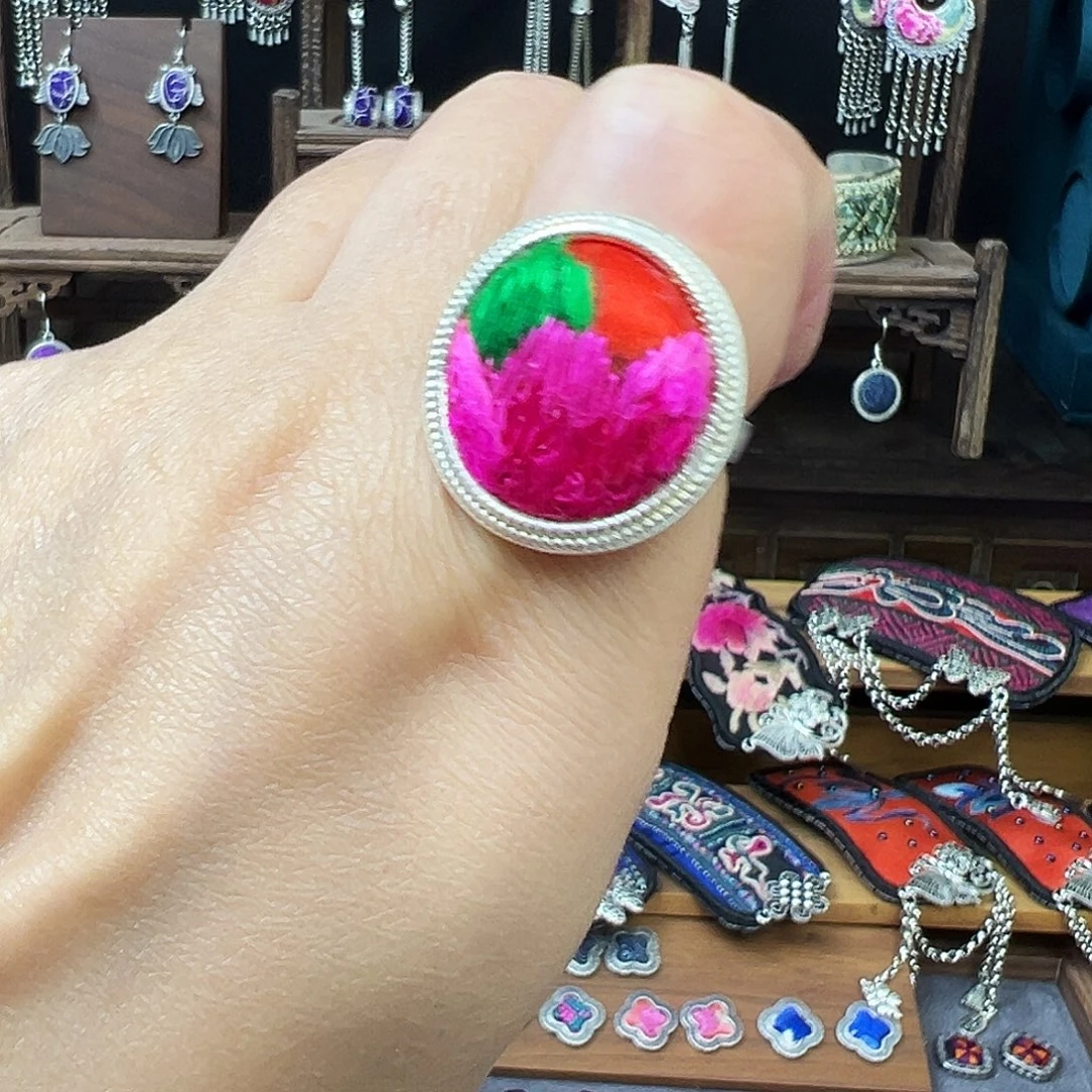 织绣手工刺绣工艺品