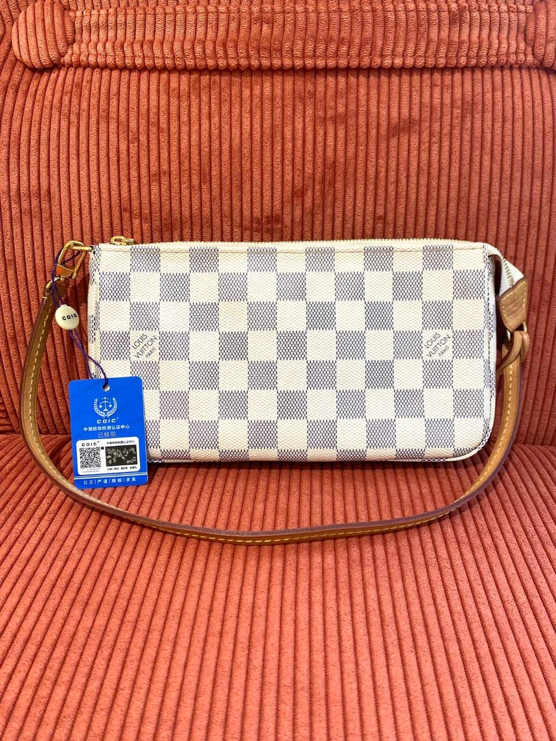 95新 LouisVuitton/路易威登 118276  芯片lv白棋盘格大麻将