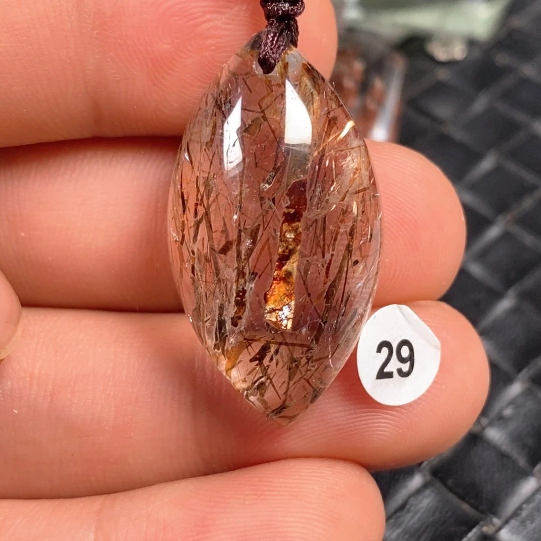 未镶嵌颈饰水晶水晶